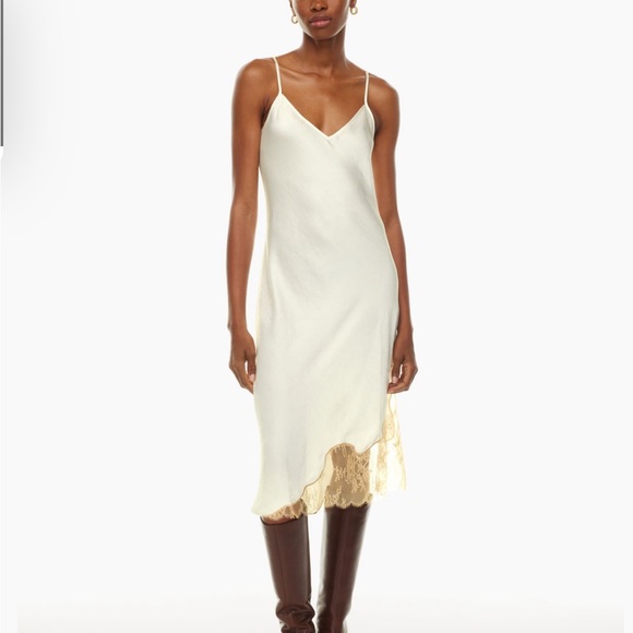 [SOLD] Artizia Wilfred sonnet dress - Picture 3 of 8